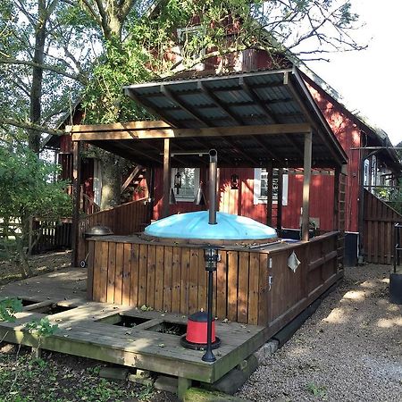 Mattisgarden Bed & Breakfast Ostra Ljungby Ngoại thất bức ảnh